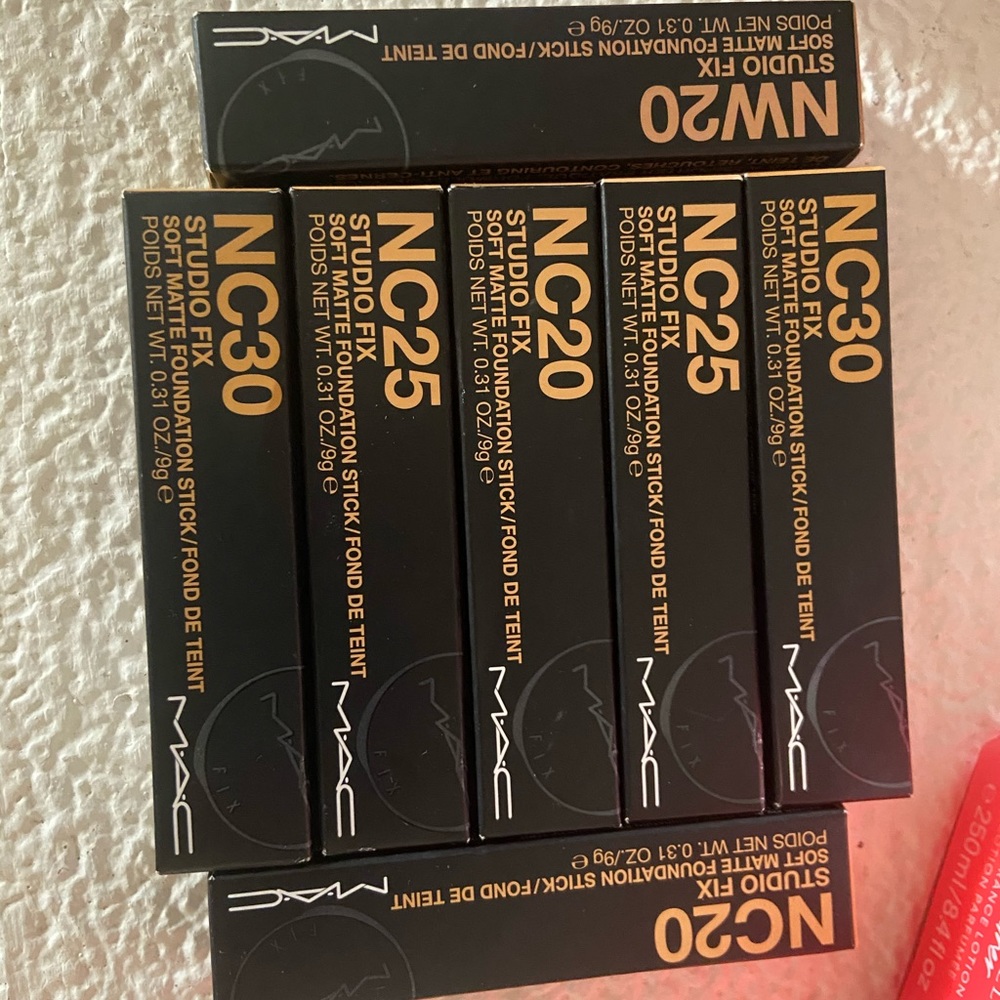 MAC MAKEUP-MATTE STUDIO FIX FOUNDATION STICK